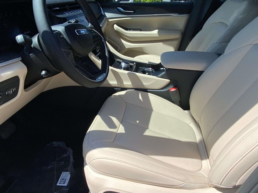 2026 Jeep Grand Cherokee GRAND CHEROKEE L LIMITED 4X2