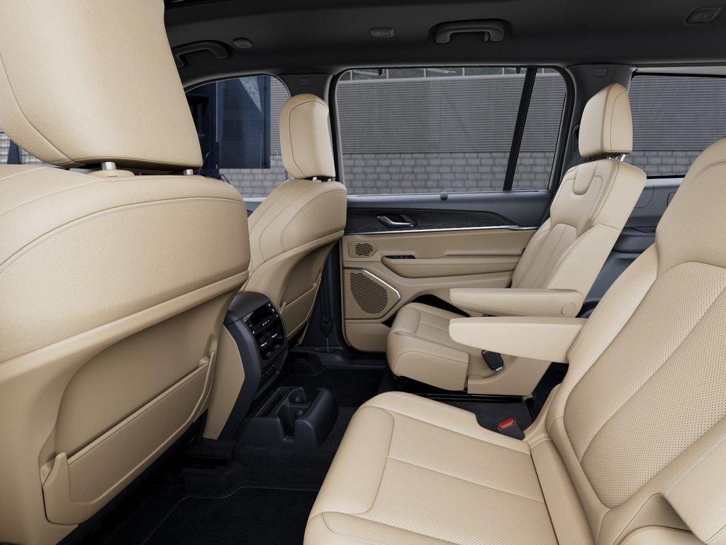 2026 Jeep Grand Cherokee GRAND CHEROKEE L LIMITED 4X2