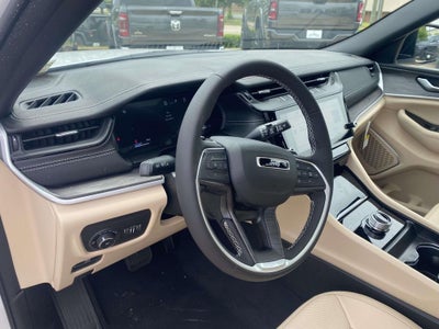 2026 Jeep Grand Cherokee GRAND CHEROKEE L LIMITED 4X2
