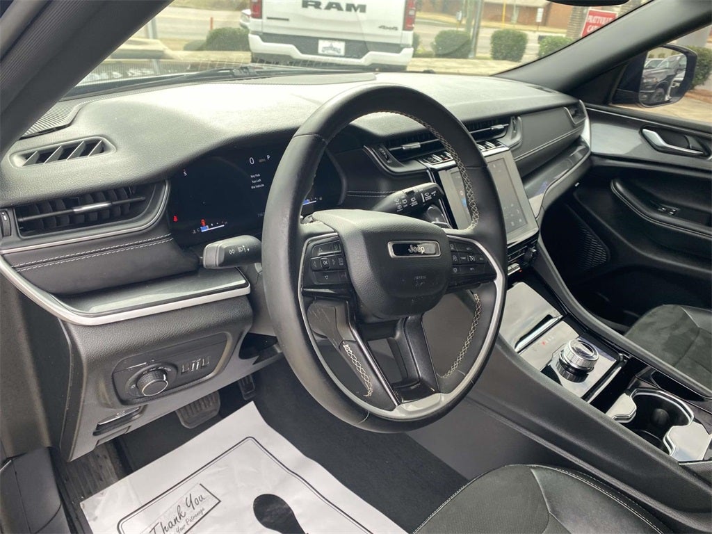 2023 Jeep Grand Cherokee L Altitude 4x4