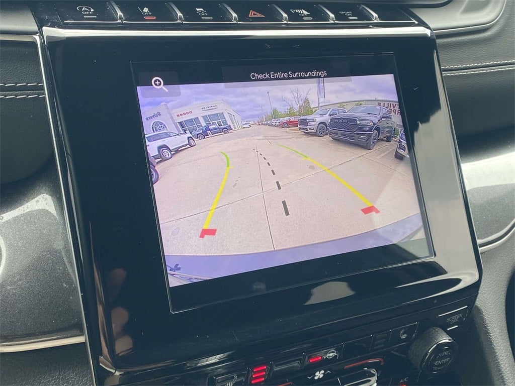 2023 Jeep Grand Cherokee L Altitude 4x4