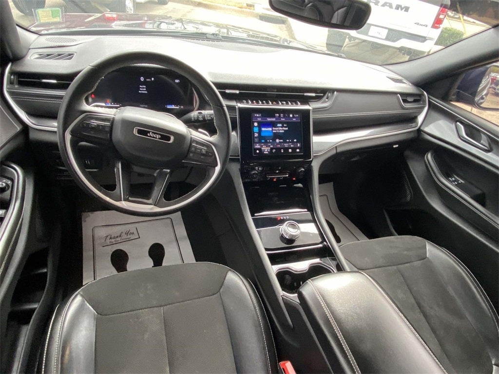 2023 Jeep Grand Cherokee L Altitude 4x4