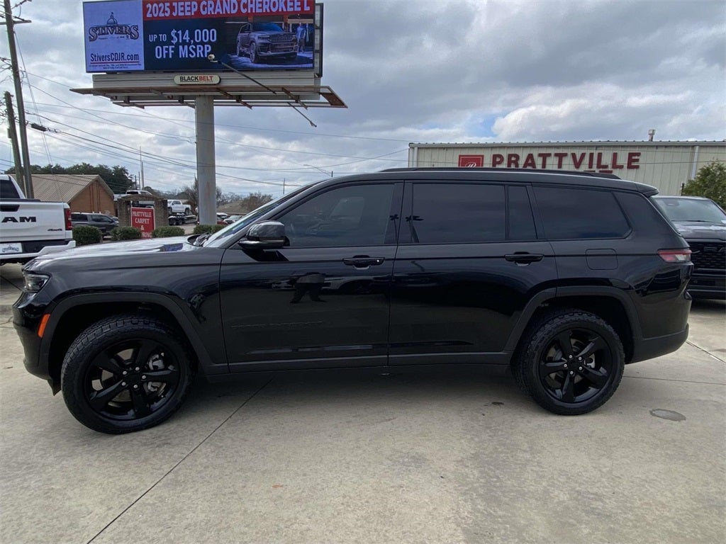 2023 Jeep Grand Cherokee L Altitude 4x4