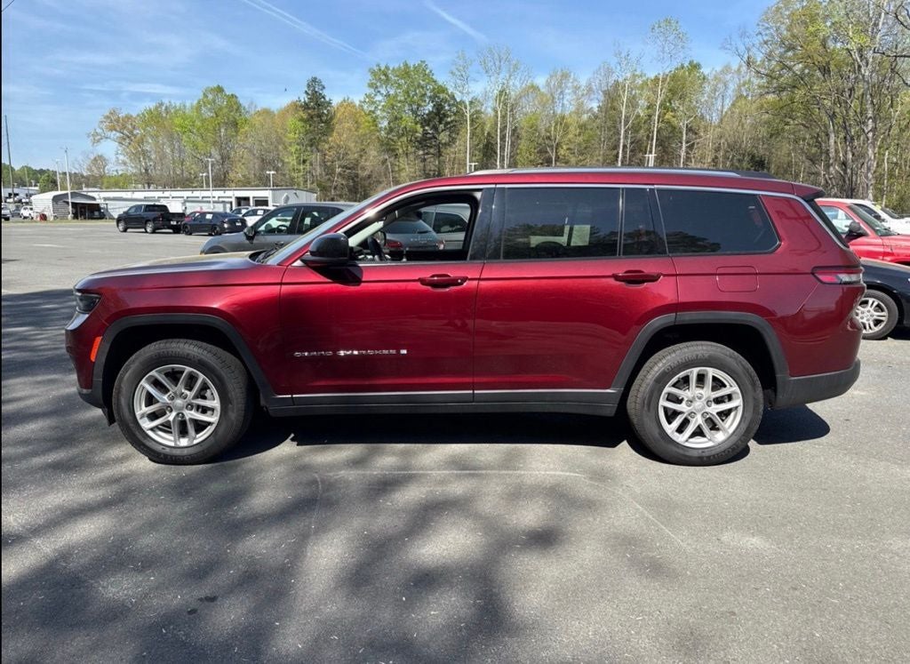 2023 Jeep Grand Cherokee L Laredo 4x4