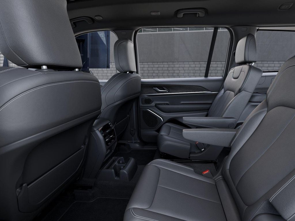 2026 Jeep Grand Cherokee GRAND CHEROKEE L LIMITED RESERVE 4X4