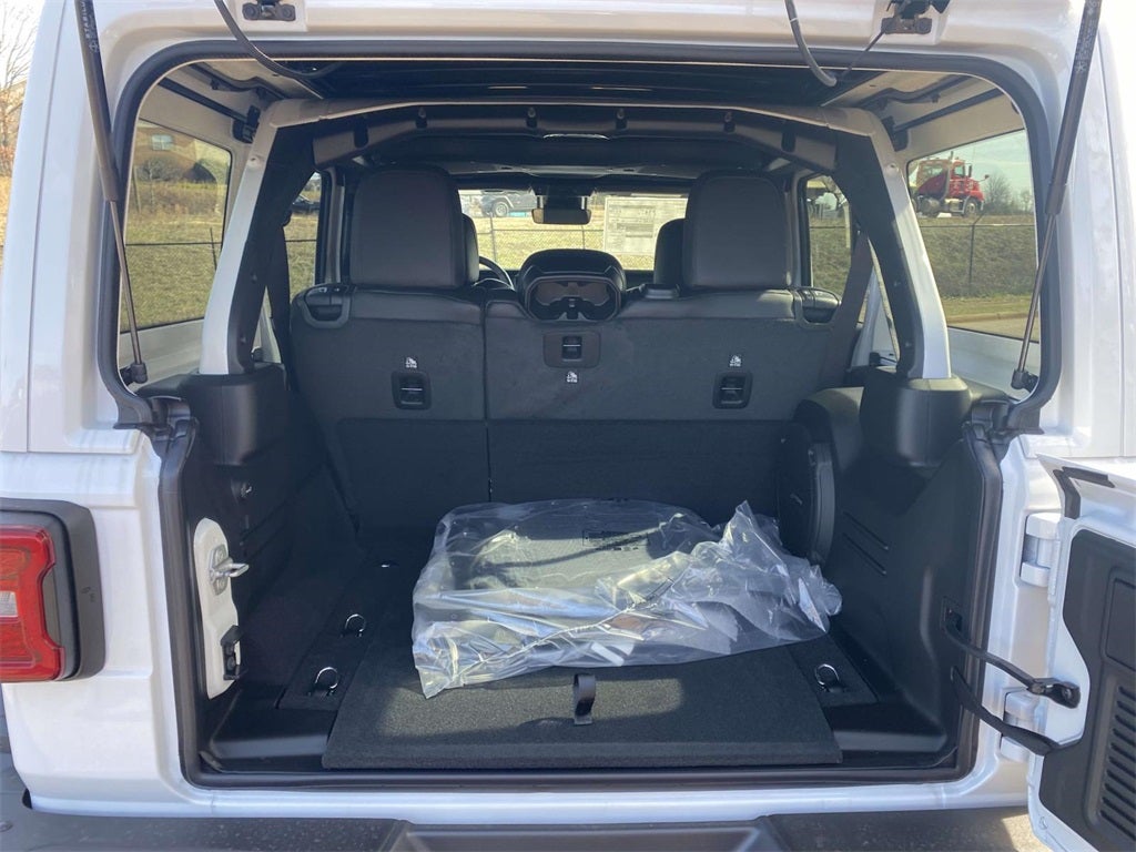 2026 Jeep Wrangler WRANGLER 4-DOOR MOAB 392