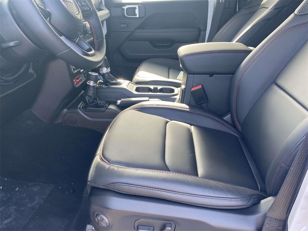 2026 Jeep Wrangler WRANGLER 4-DOOR MOAB 392