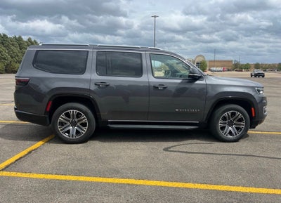 2024 Jeep Wagoneer Series II 4x2