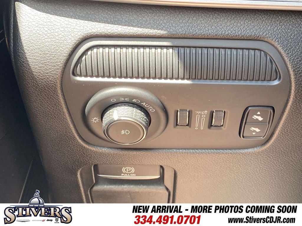 2024 Jeep Wagoneer Series II 4x2