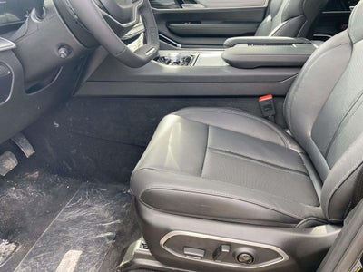 2026 Jeep Grand Wagoneer GRAND WAGONEER LIMITED ALTITUDE 4X4