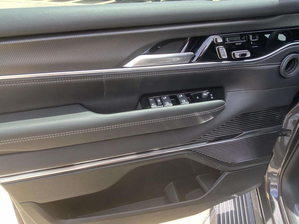 2026 Jeep Grand Wagoneer GRAND WAGONEER SUMMIT OBSIDIAN 4X4