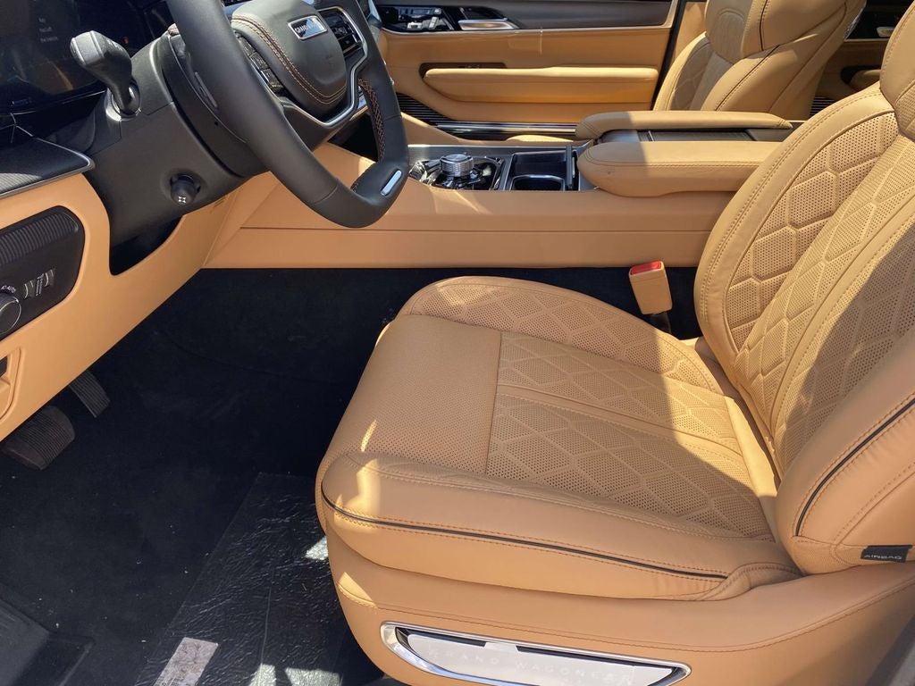 2026 Jeep Grand Wagoneer GRAND WAGONEER SUMMIT RESERVE 4X4