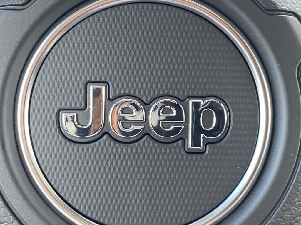 2026 Jeep Gladiator GLADIATOR SAHARA 4X4