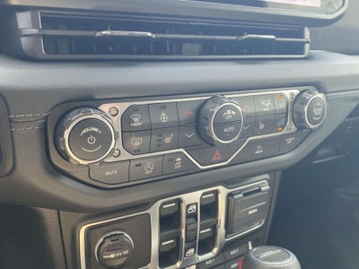 2026 Jeep Gladiator GLADIATOR MOJAVE 4X4