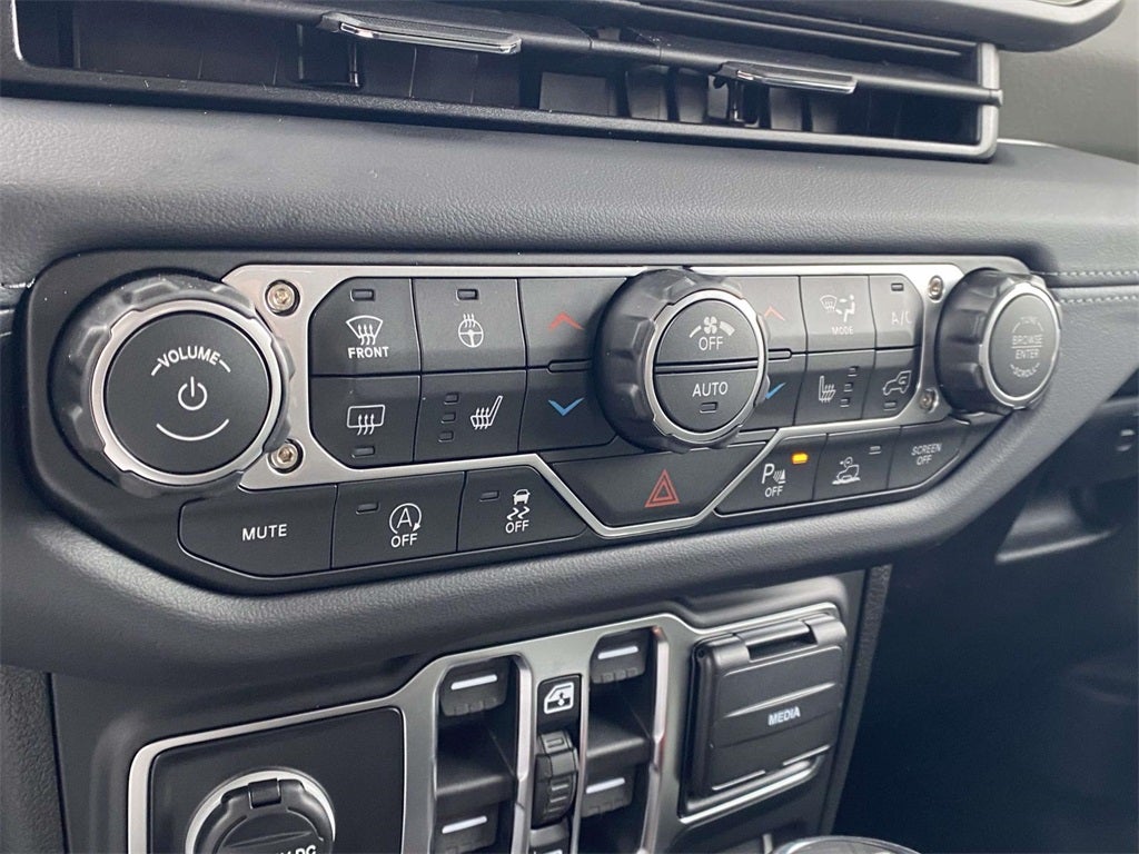 2026 Jeep Gladiator GLADIATOR MOJAVE X 4X4