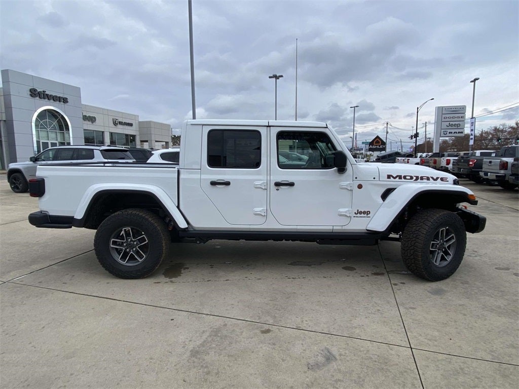 2026 Jeep Gladiator GLADIATOR MOJAVE X 4X4