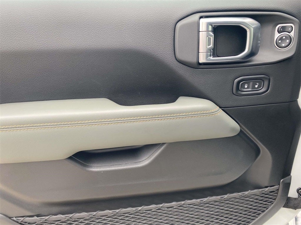 2026 Jeep Gladiator GLADIATOR MOJAVE X 4X4