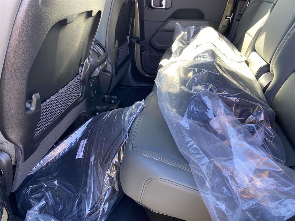 2026 Jeep Gladiator GLADIATOR MOJAVE X 4X4