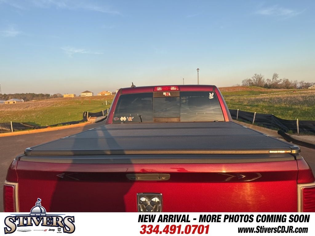 2017 RAM 1500 Laramie Crew Cab 4x4 5'7' Box