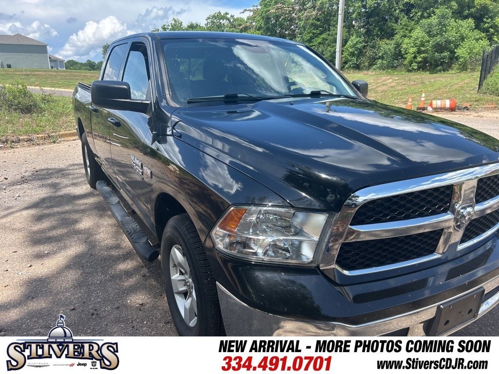2019 RAM 1500 Classic SLT Crew Cab 4x4 6'4' Box