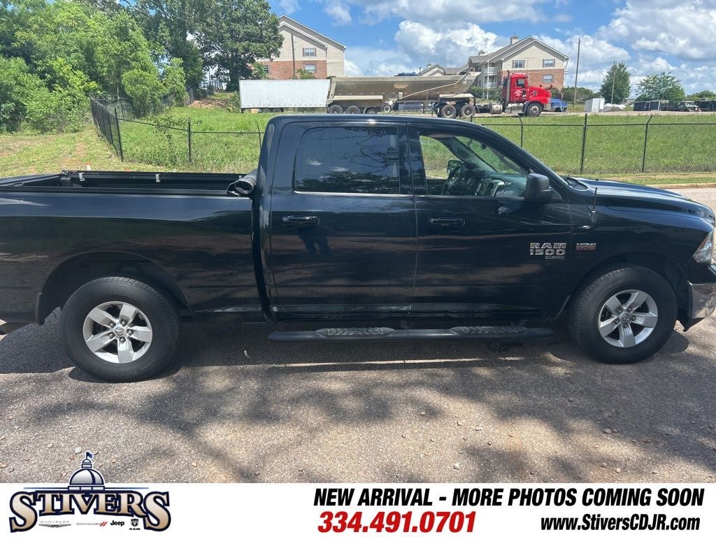 2019 RAM 1500 Classic SLT Crew Cab 4x4 6'4' Box