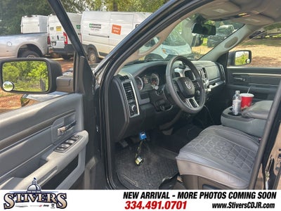 2019 RAM 1500 Classic SLT Crew Cab 4x4 6'4' Box