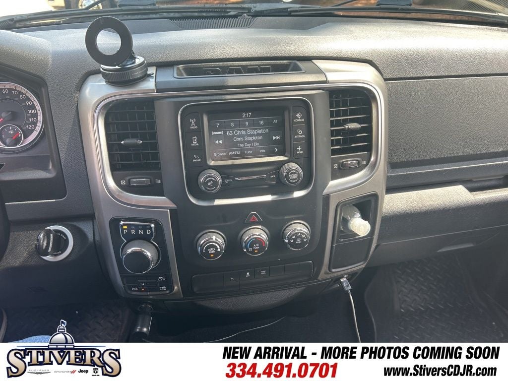 2019 RAM 1500 Classic SLT Crew Cab 4x4 6'4' Box