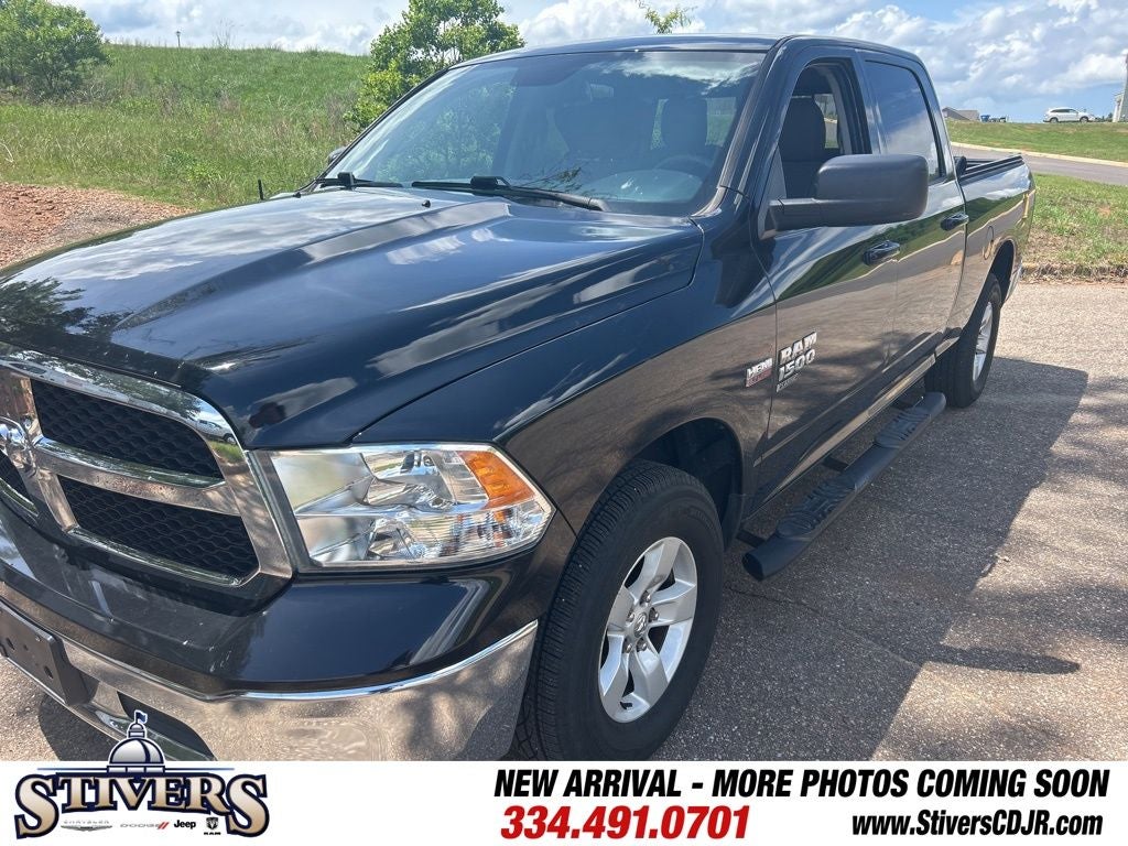 2019 RAM 1500 Classic SLT Crew Cab 4x4 6'4' Box