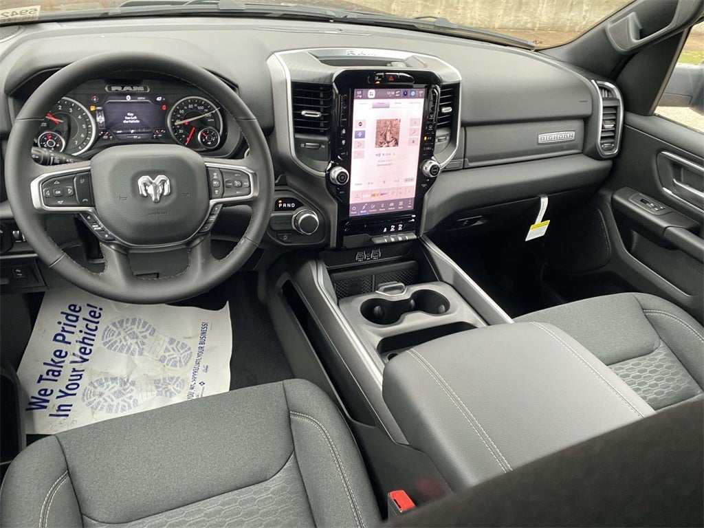 2026 RAM Ram 1500 RAM 1500 BIG HORN QUAD CAB 4X2 6'4' BOX