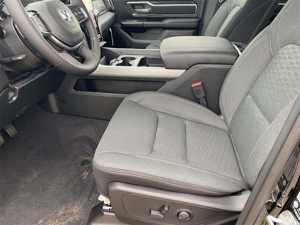 2026 RAM Ram 1500 RAM 1500 BIG HORN QUAD CAB 4X2 6'4' BOX