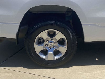 2022 RAM 1500 Big Horn Quad Cab 4x2 6'4' Box