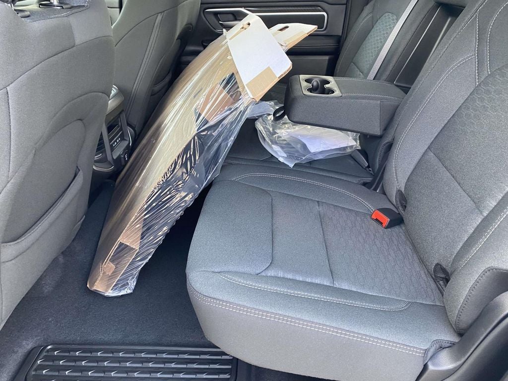 2026 RAM Ram 1500 RAM 1500 BIG HORN CREW CAB 4X2 5'7' BOX