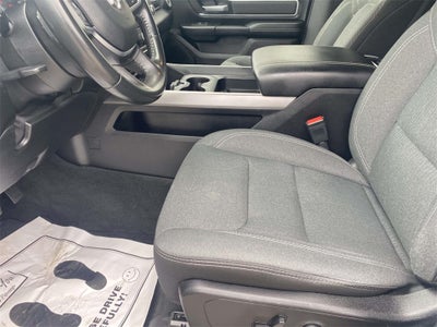 2022 RAM 1500 Big Horn Crew Cab 4x2 5'7' Box