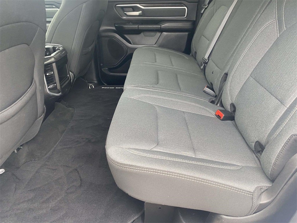 2022 RAM 1500 Big Horn Crew Cab 4x2 5'7' Box