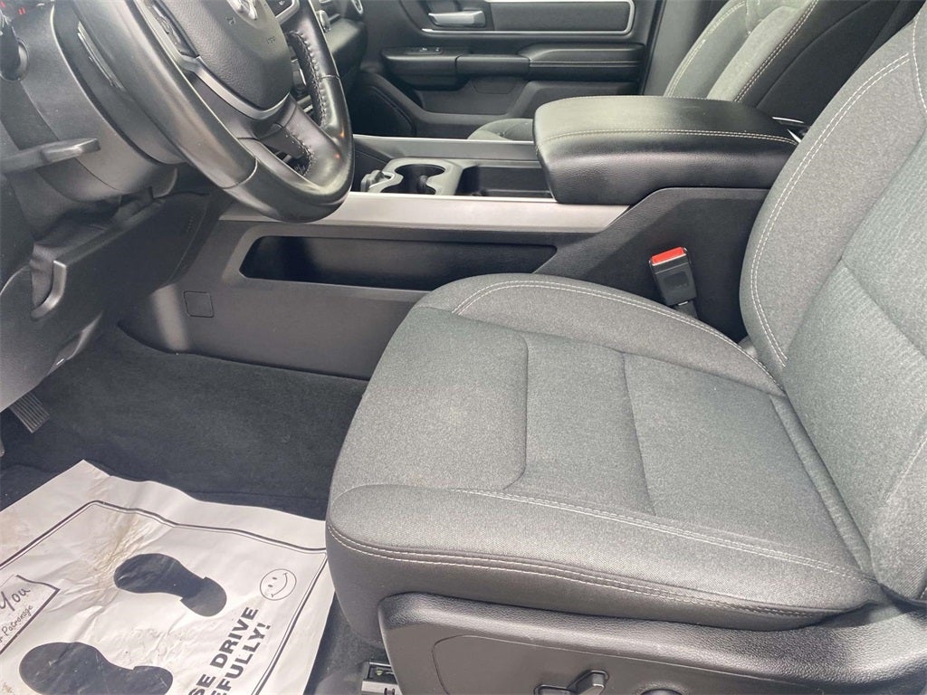 2022 RAM 1500 Big Horn Crew Cab 4x2 5'7' Box