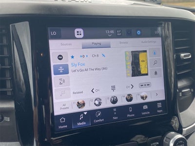 2022 RAM 1500 Big Horn Crew Cab 4x2 5'7' Box