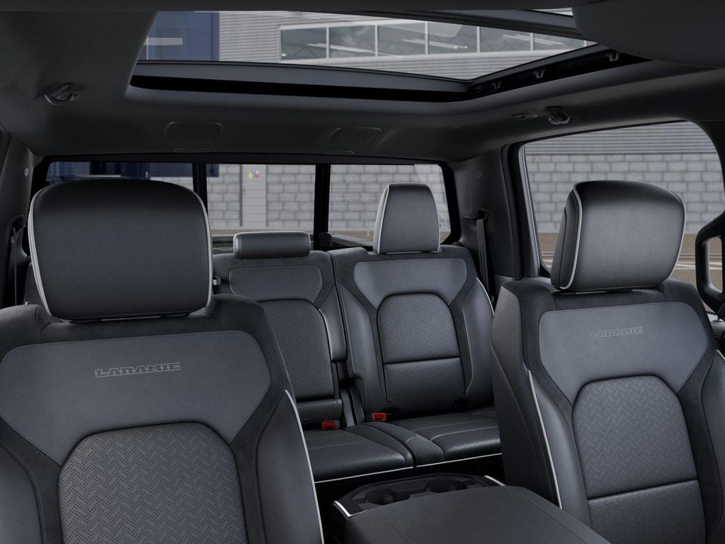 2026 RAM Ram 1500 RAM 1500 LARAMIE CREW CAB 4X2 5'7' BOX