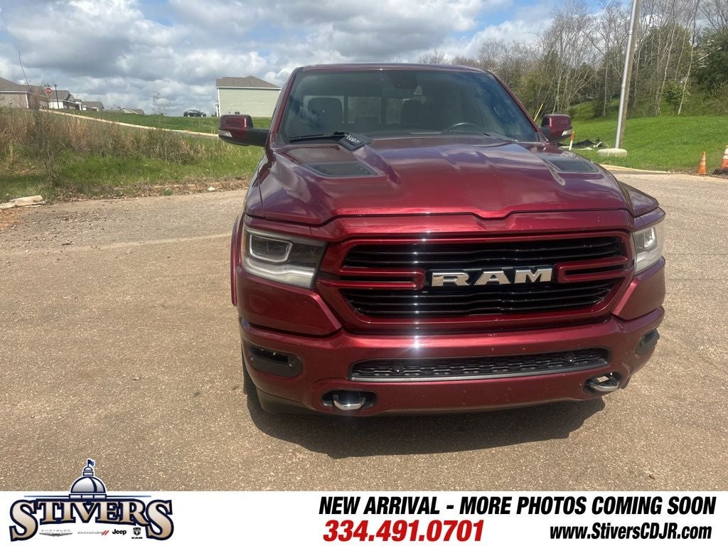 2020 RAM 1500 Laramie Crew Cab 4x2 5'7' Box