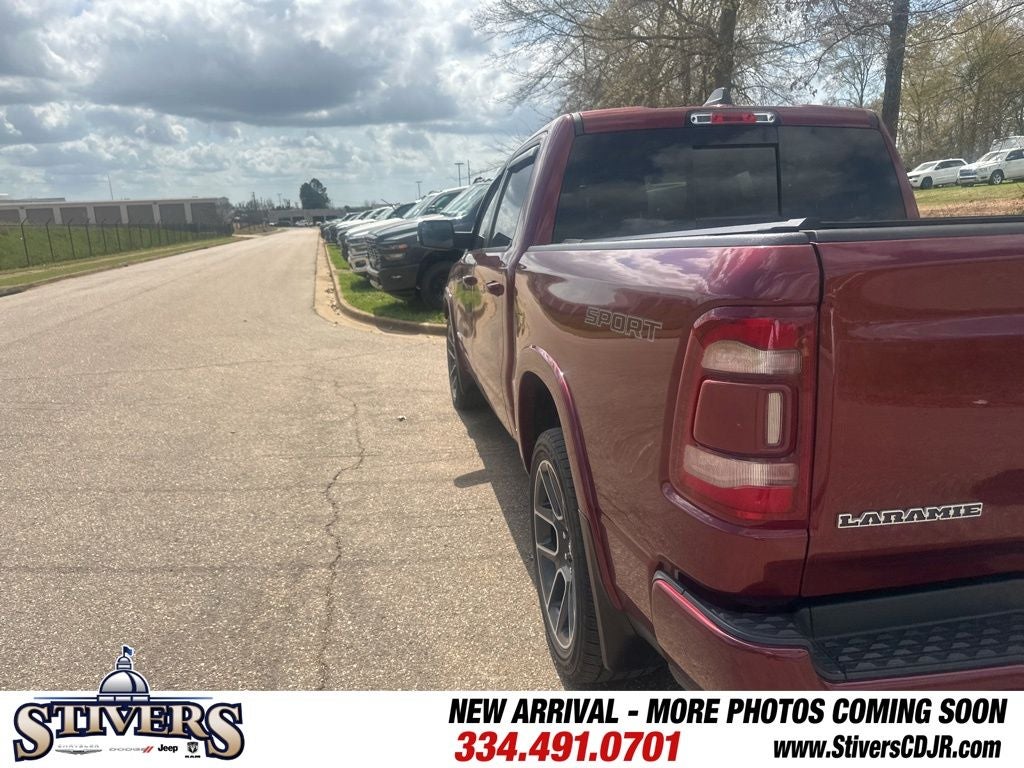 2020 RAM 1500 Laramie Crew Cab 4x2 5'7' Box