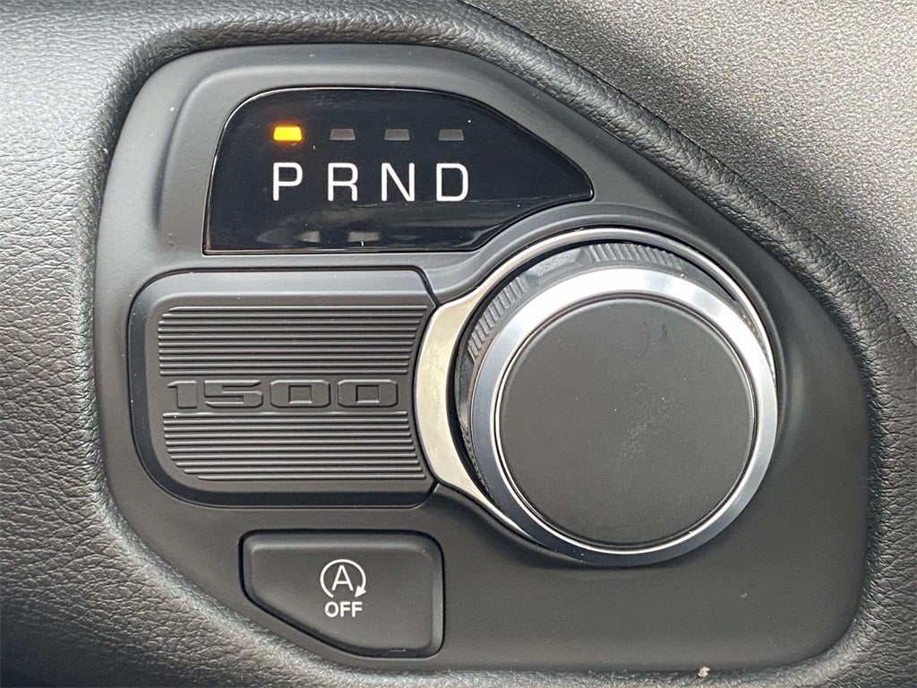 2026 RAM Ram 1500 RAM 1500 TRADESMAN CREW CAB 4X2 6'4' BOX