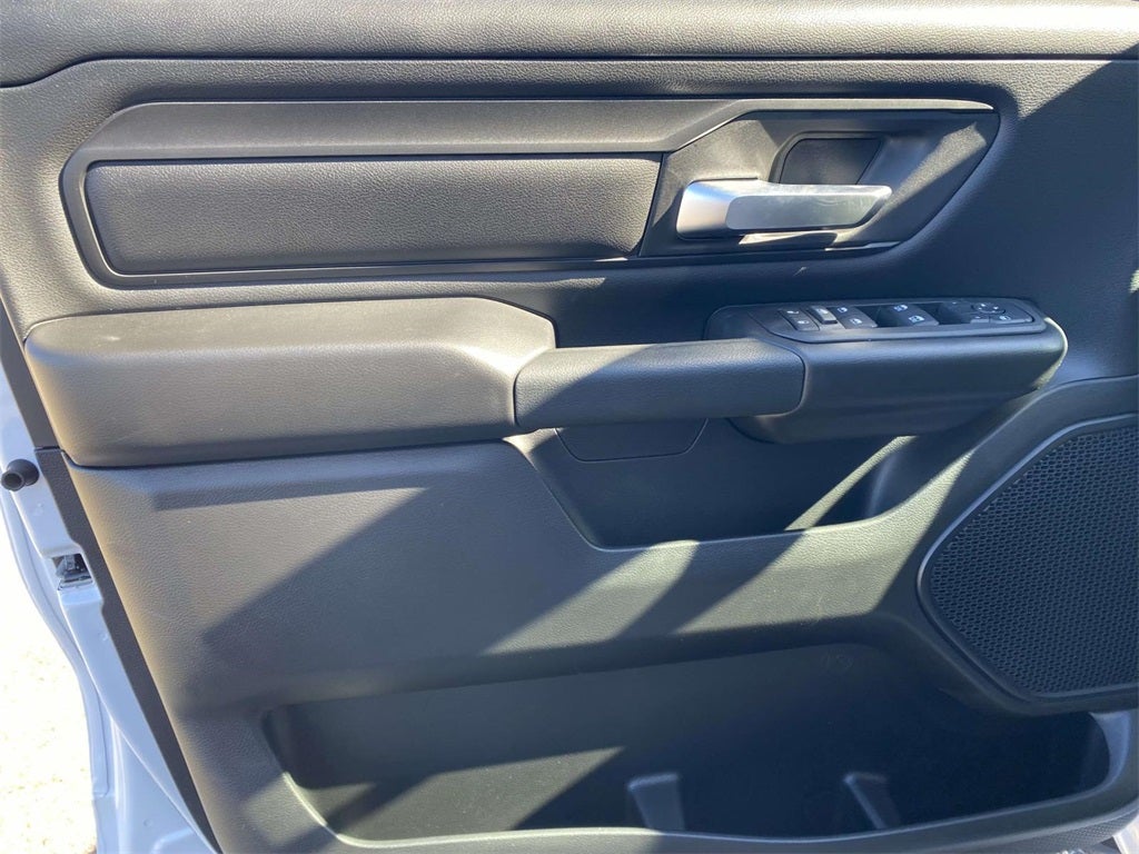 2026 RAM Ram 1500 RAM 1500 TRADESMAN CREW CAB 4X2 6'4' BOX