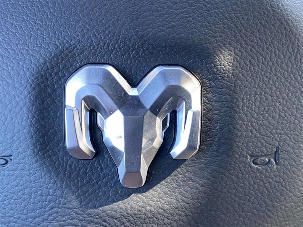 2026 RAM Ram 1500 RAM 1500 TRADESMAN CREW CAB 4X2 6'4' BOX