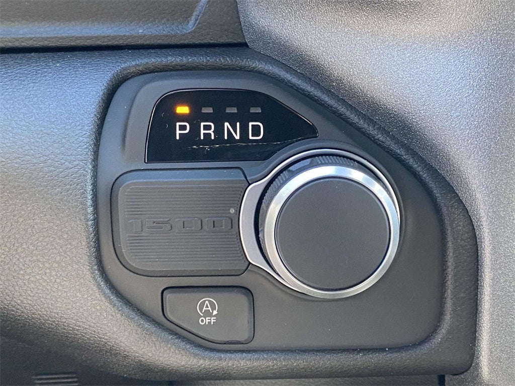 2026 RAM Ram 1500 RAM 1500 TRADESMAN CREW CAB 4X2 6'4' BOX