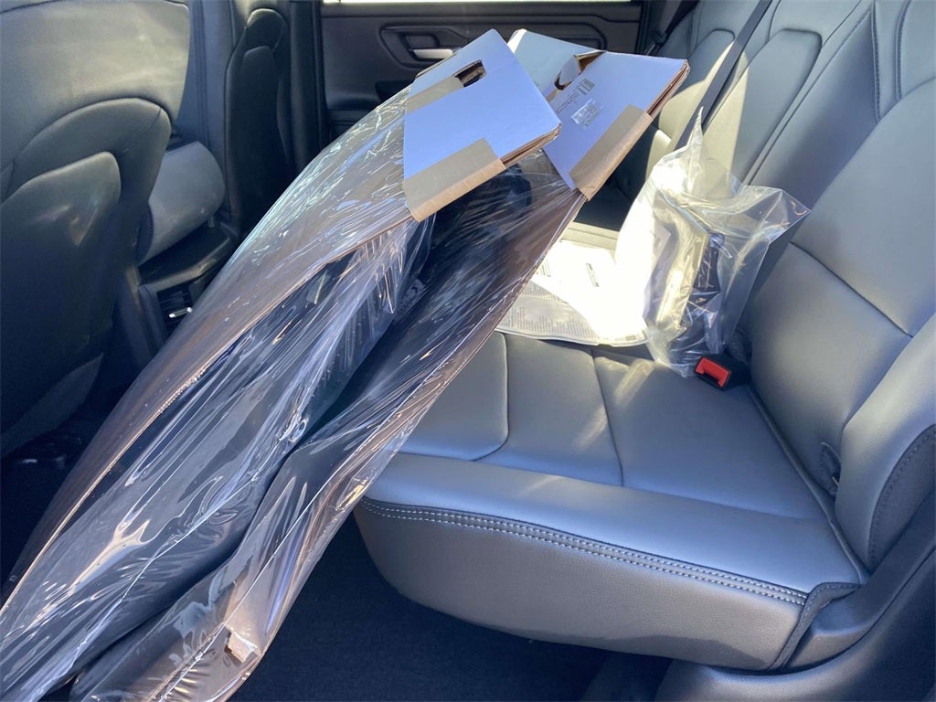 2026 RAM Ram 1500 RAM 1500 TRADESMAN CREW CAB 4X2 6'4' BOX