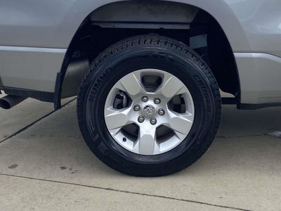 2022 RAM 1500 Big Horn Crew Cab 4x4 5'7' Box