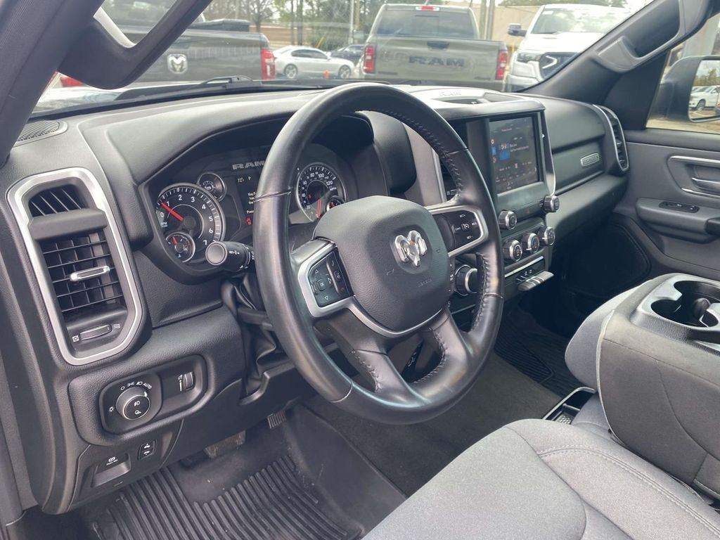 2022 RAM 1500 Big Horn Crew Cab 4x4 5'7' Box