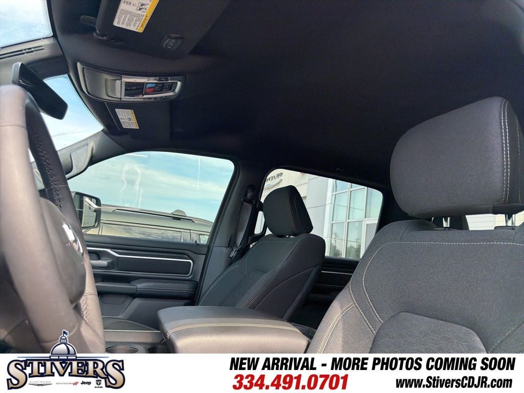 2025 RAM 1500 Big Horn Crew Cab 4x4 5'7' Box