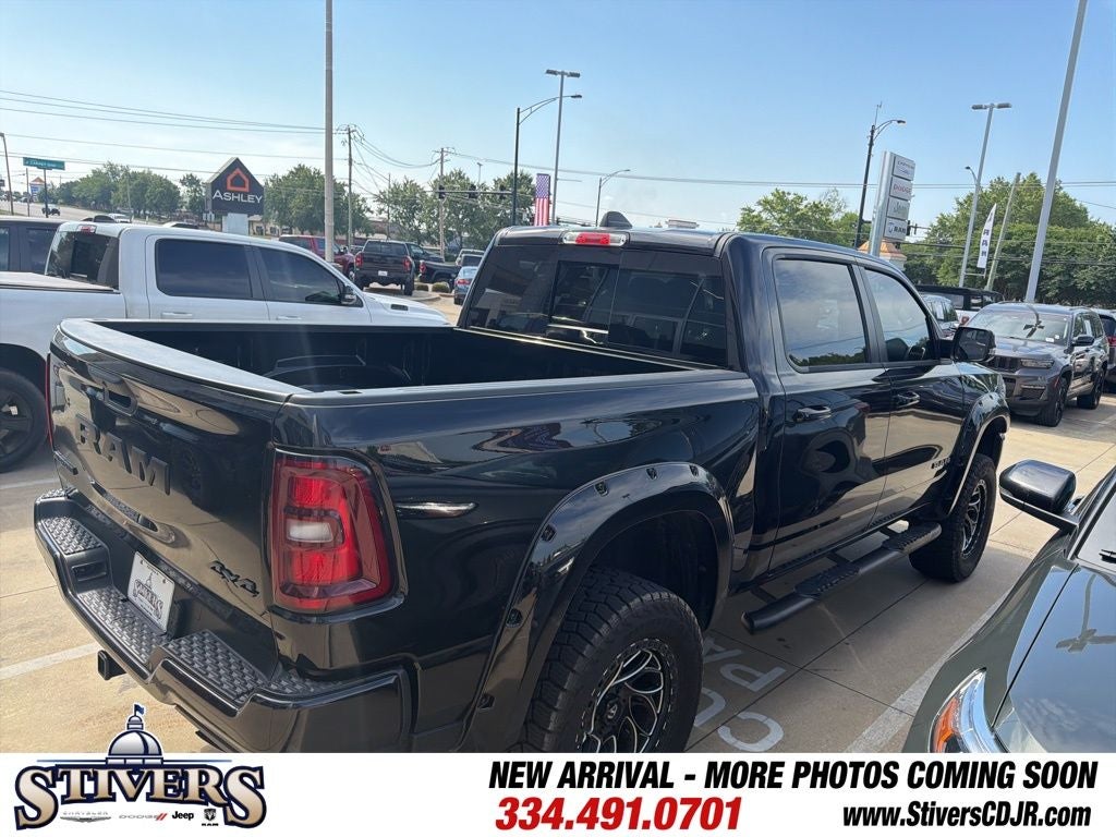 2025 RAM 1500 Big Horn Crew Cab 4x4 5'7' Box