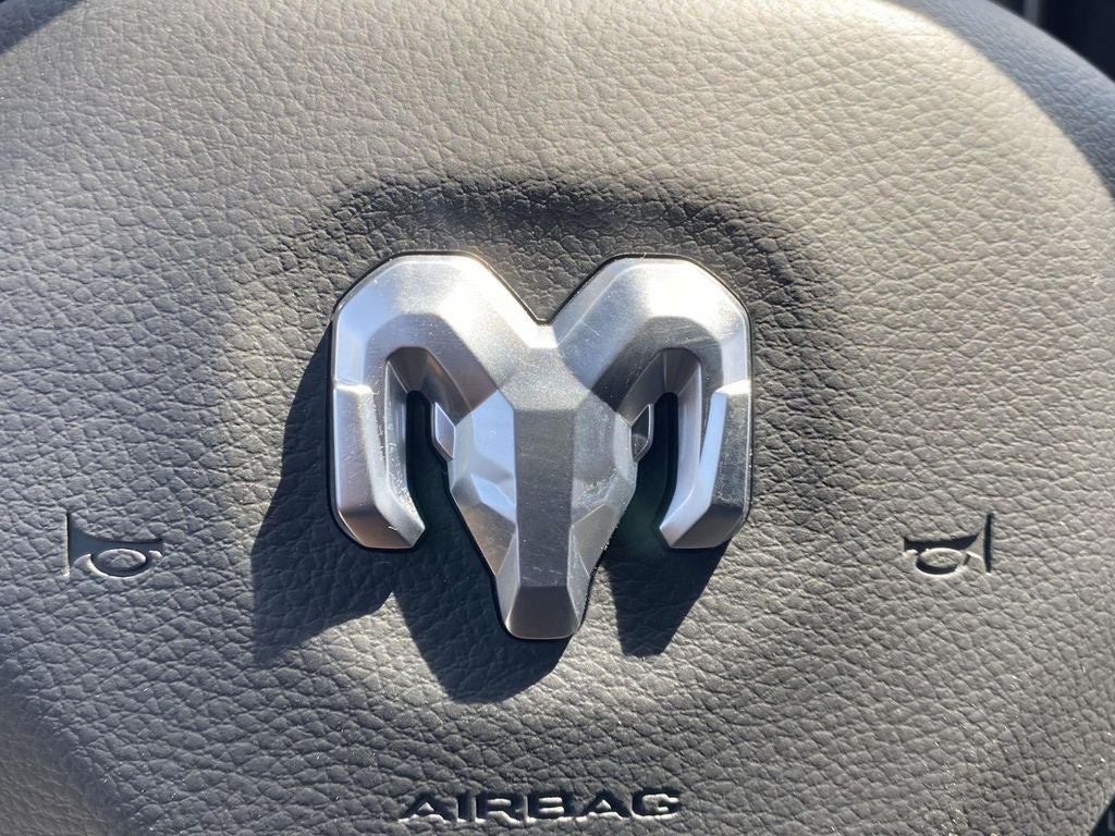 2026 RAM Ram 1500 RAM 1500 TRADESMAN QUAD CAB 4X2 6'4' BOX