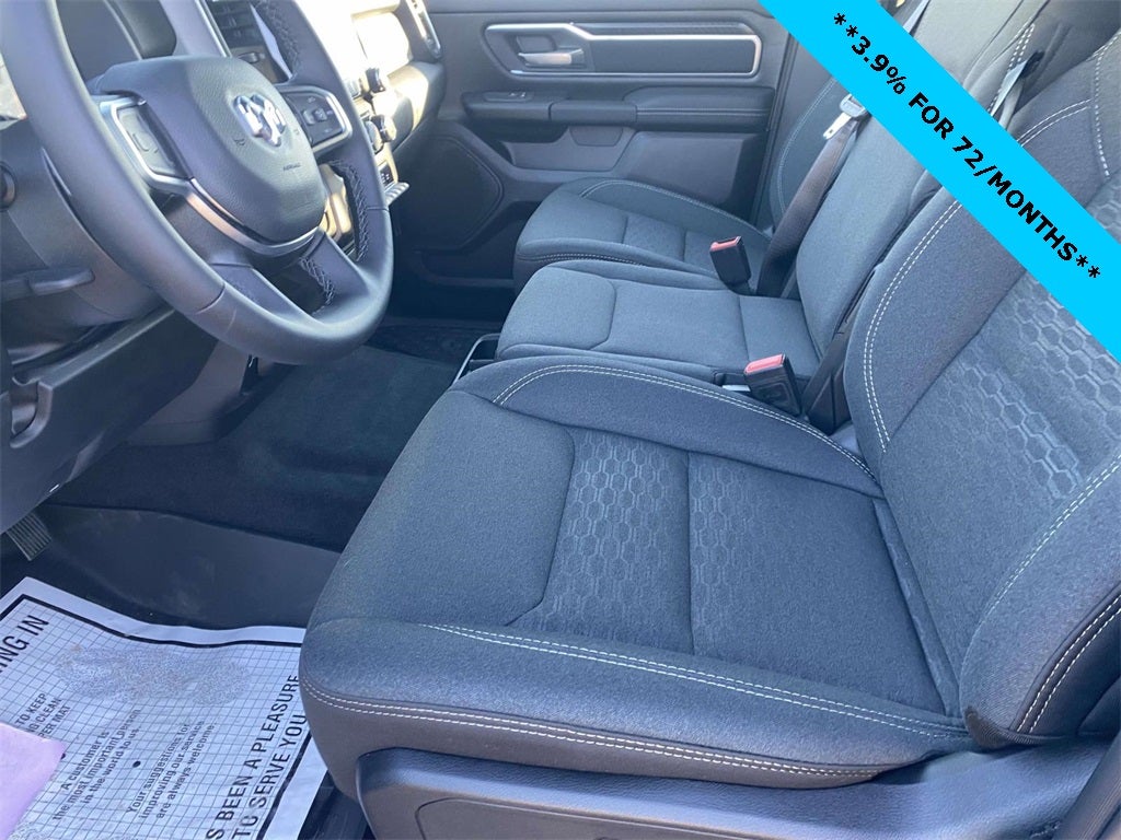 2025 RAM Ram 1500 RAM 1500 BIG HORN CREW CAB 4X4 5'7' BOX